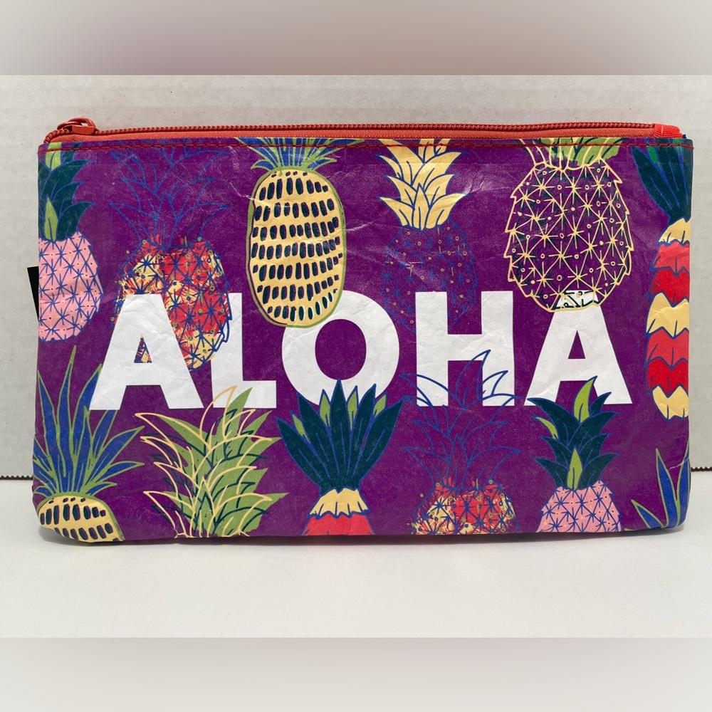 Starbucks Hawaii Collection Zip Pouch with Multicolor Design
